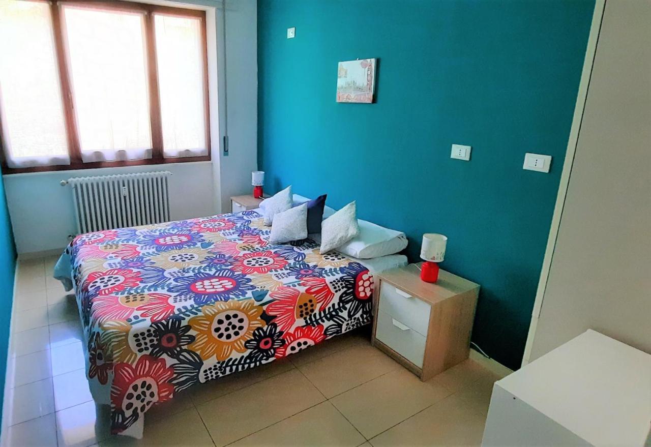 Apartamento Lucini Ai Portici Tirano Exterior foto